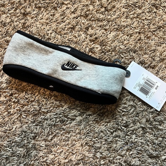 NWT womens Nike club fleece gray and black sherpa head wrap headband OSFM - Picture 1 of 5